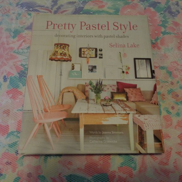 DESIGN BOOK PRETTY PASTEL STYLE BY SOLINA LAKE 2013